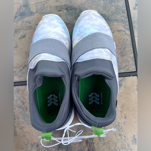 NWT All in Motion Camo Print Women’s Sneakers - Picture 1 of 7